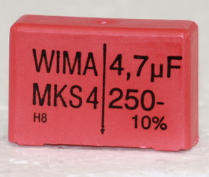 MKS4U4,7K250-27 MKT Capacitor 4,7uF 250V 10% P27,5