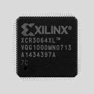 XCR3128XL7VQG100 128Macro 84I/O 7,5ns VQFP100