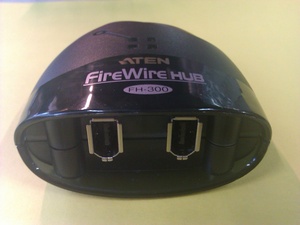 N-AT-FH300 Firewire HUB, 3 porte