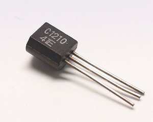 2SC1210 NPN.45V.0,5A.0,5W.TO-92