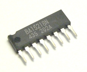 BA15218N Dual high slew rate/ low noise operational amplifier SIP-8