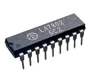 LA7802 Synchronization &amp; Deflection Circuits of Color TV DIP-18