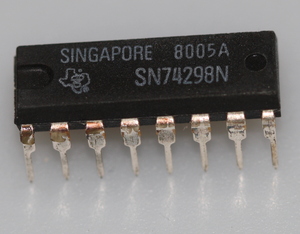 74298N  Quad 2-input multiplexer with storage DIP-16