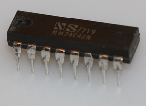 74C42 BCD to decimal decoder DIP-16