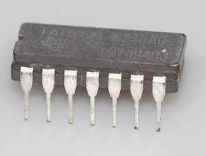 74S40 Dual 4-input NAND buffer DIP-14