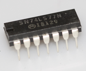 74LS77 4-bit bistable latch  DIP-14