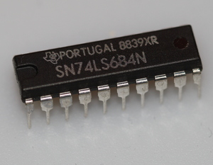 74LS684 8-bit magnitude comparator DIP-20
