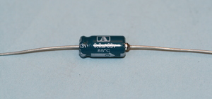 CAX00003,3/63 El-Capacitor 3,3µF/63V-6,3x12,5mm