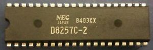 D8257C-2 IC DIL40
