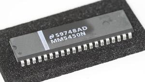 MM5450YN LED-driver, 5 Cifre, 34 segmenter, 5, 9 V, PDIP40