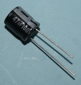 CSHT0047/100 Capacitor 47µF/100VDC-P5-10x11