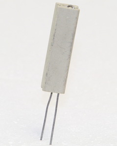 216-3-10%-470R 216-3 Radial Resistor - 11W 10% 470R