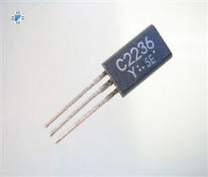 2SC2236Y SI-N 30V 1.5A 0.9W 120MHz TO-92