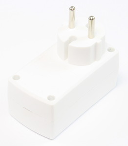 08.0000997 Euro Adapter 4-stikdåse, hvid