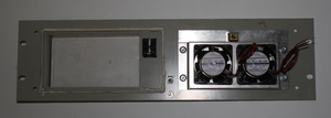 T000320-1 19" Frontplade 3U Grå med 2 x 12V ventilator