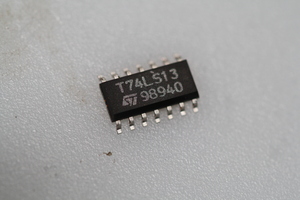 74LS13-SMD Dual Schmitt trigger 4-input NAND gate SO-14