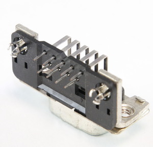 1-0338168-2 D-Sub Plug 9-Pole Solder Pin 90¤ AMP