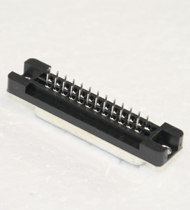 DD1-25S1 D-Sub-Socket 25-Pole Solder Pin