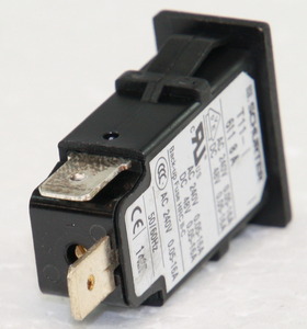 T11-611-3 Circuit Breaker 3A 4400.0024