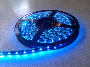 BN204907 Flexibel LED-tape, 12V, 100cm, 60 LED/m IP65, BLÅ