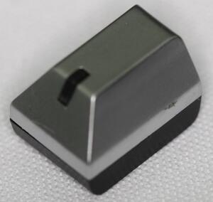 SLIDE-KNAP-2 Knap for Skydepotentiometer sølv
