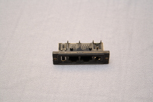 TT31-203018 Printbøsning: RJ45-RJ11-DC-MiniUSB Print 90° skærmet