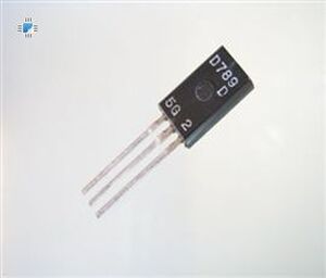 2SD789E SI-N 100/50V 1A 0.9W 80MHz TO-92