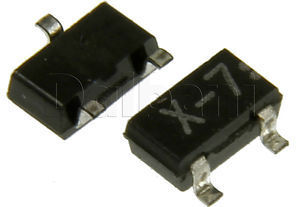 2SD1048 SI-N 20V 0.7A 0.25W 250MHz TO-236