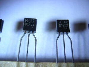 2SD1302S SI-N 25V 0,5A 0,625W TO-92