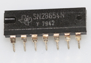 SN28654N Servomotor-Steuerung DIP-14