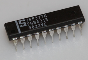 74F377N 8-bit register with clock enable DIP-20