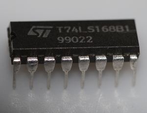 74LS168 Synchronous 4-bit up/down decade counter DIP-16