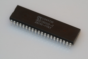 Z8442 Z8442 Serial Input/Output Controller DIP-40