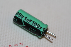 CSHT0001/100-P2 El-Capacitor 1µF/100V-5x11-P2