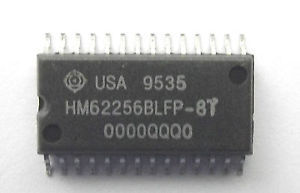 HM62256BLFP-8T SRAM - SOP28
