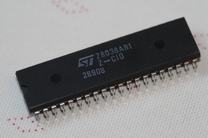 Z8036ABI Z-CIO and CIO counter/timer And parallel I/O unit, 6 MHz DIP-40