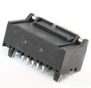 ERNI-064840/0000 D-Sub Plug 9-Pole Solder Pin 90¤