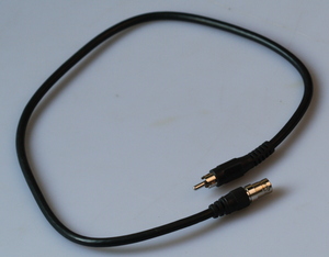 88-0000-02261 Kabel, BNC hun til Phono han, RG 59/U 75Ohm, 0,6m.