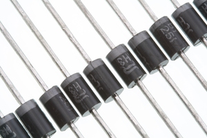 BY251 Si-Ensretter Diode 200V 3A Taped