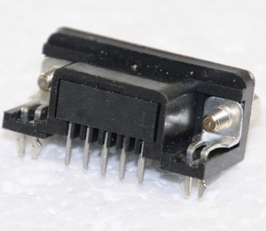 BL09EU D-Sub Socket 9-Pole Solder Pin FP10,3