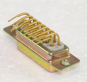 SL15LW D-Sub-Plug 15-Pole Solder Pin 90°