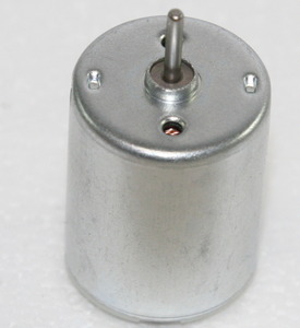 S28S-2485-45C DC-motor, 6V. T000330