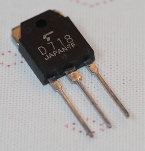 2SD718 SI-N 120V 8A 80W 12MHz TO3P