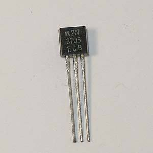 2N3705 SI-N50V, 0,8A, 0,36W, >100MHz, B>50 TO-92