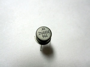 2N4404 SI-P 80V, 1A, 1,25W, <40/210ns, B>40 TO-39