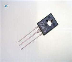 2SC2590 SI-N 120V 0.5A 5W 250MHz TO-126
