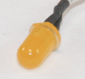 T000545 HDD 5mm LED, ORANGE, med 50 cm kabel
