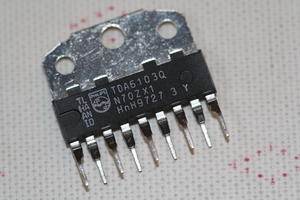 TDA6103Q Triple video output amplifier SIP-9